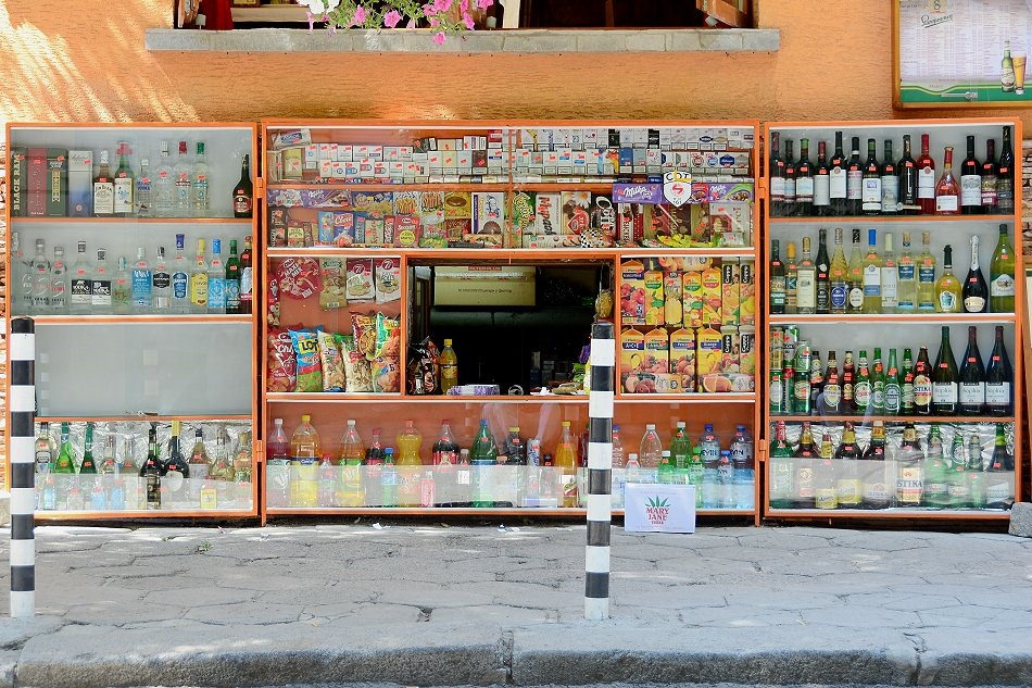 Фотография: Чудо-ларец: где в Болгарии купить что угодно и когда угодно №4 - BigPicture.ru