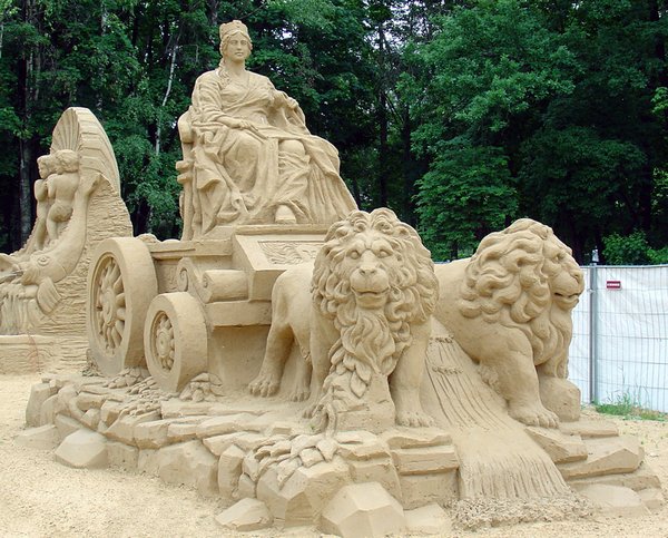 Фотография: Эпичные скульптуры из песка, достойные места в музее №6 - BigPicture.ru