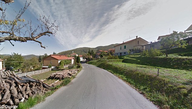 Фотография: Мэр итальянской деревушки предлагает 2000 евро всем, кто переселится к ним №6 - BigPicture.ru
