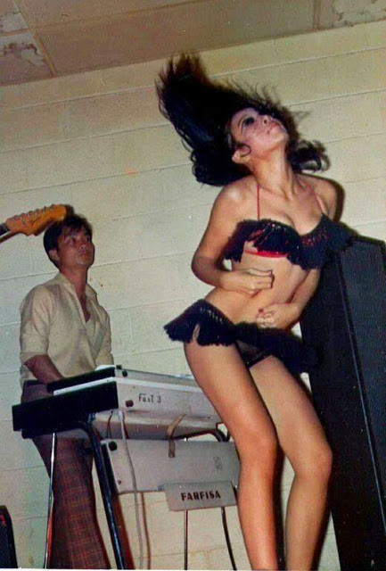 Фотография: Проституция во время Вьетнамской войны на фотографиях 1960-1970-х годов №23 - BigPicture.ru