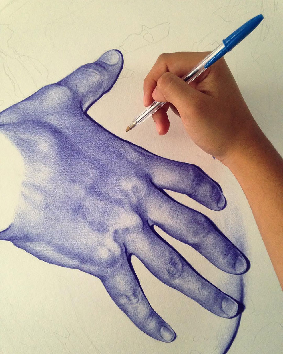 Фотография: Превосходство синего: юноша пишет завораживающие картины шариковой ручкой №12 - BigPicture.ru