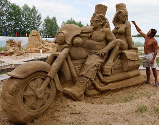 Фотография: Эпичные скульптуры из песка, достойные места в музее №3 - BigPicture.ru