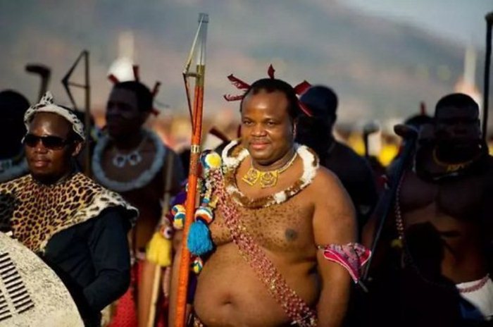 Фотография: Король выбирает: ежегодный парад девственниц в Свазиленде №11 - BigPicture.ru