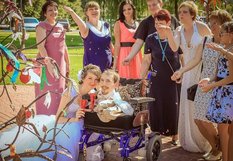 Фотография: Вдохновляющая история о девушке, переехавшей в Россию, чтобы выйти замуж за инвалида №3 - BigPicture.ru