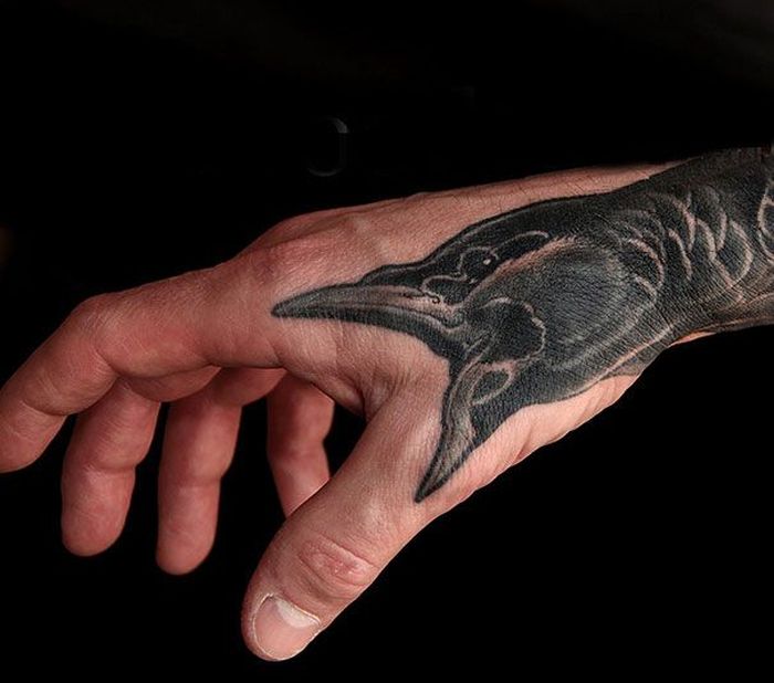 Фотография: Потрясающие татуировки, сделанные на самом подходящем месте №6 - BigPicture.ru