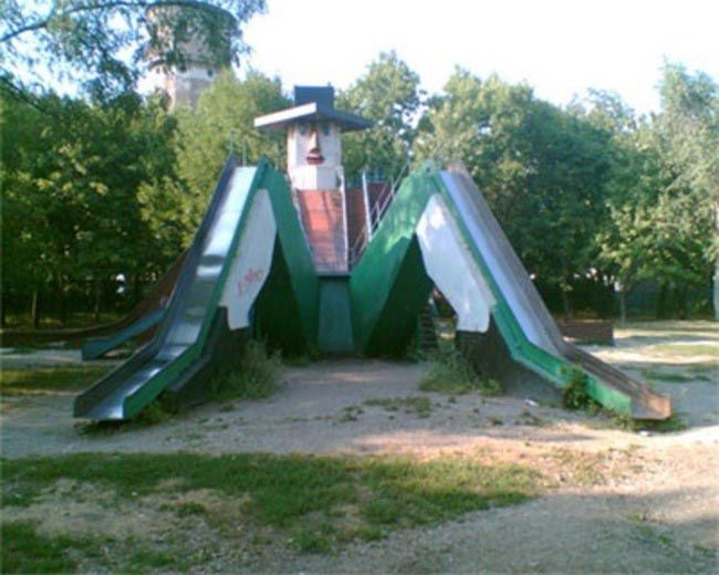 Фотография: Наших детей губит не интернет, а детские площадки во дворах №8 - BigPicture.ru