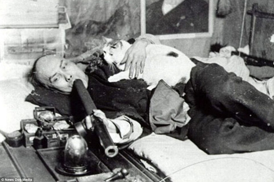 Фотография: Сладкий дурман: фотографии опиумных притонов в США XX века №5 - BigPicture.ru
