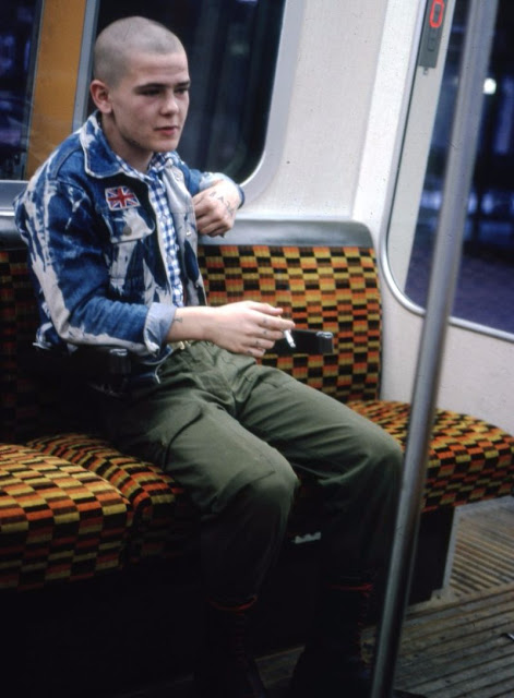 Фотография: Опубликованы фотографии лондонских скинхедов, сделанные в 1980-е годы №6 - BigPicture.ru