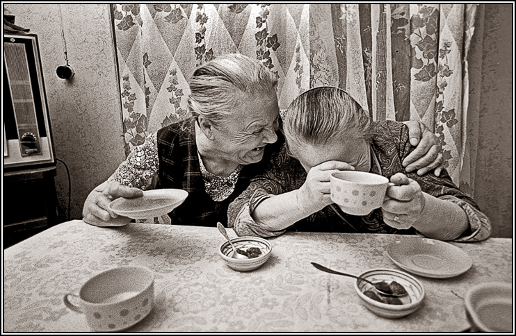 Фотография: Как расшевелить бабушек: избранные работы звезды советской фотографии Владимира Ролова №1 - BigPicture.ru
