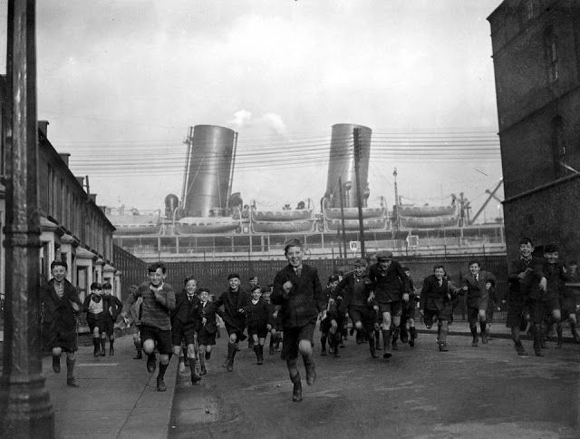 Фотография: Этот безумный, яркий Лондон на черно-белых фотографиях 1930-х годов №17 - BigPicture.ru