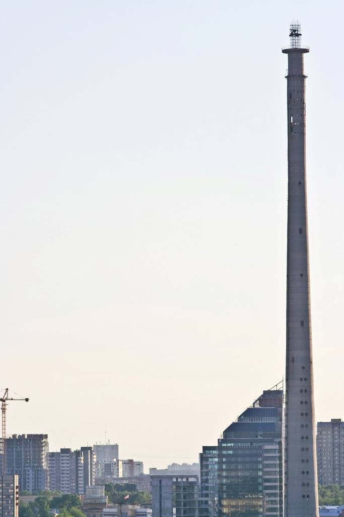 Фотография: Телебашня Екатеринбурга — самое высокое заброшенное здание в мире №2 - BigPicture.ru