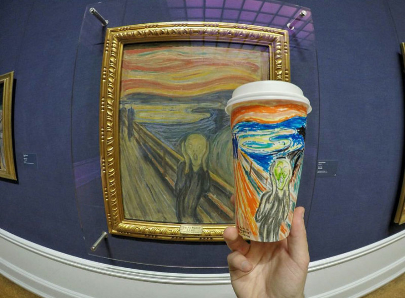 Фотография: Нет искусства без стакана: путешественник расписывает кофейные стаканчики, зарабатывая на жизнь №14 - BigPicture.ru