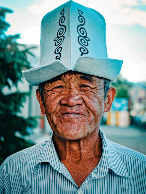 Фотография: Искренняя улыбка и пронзительный взгляд жителей Кыргызстана в объективе ливанского фотографа №16 - BigPicture.ru