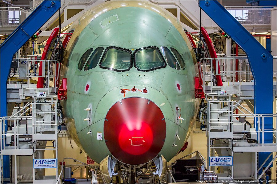 Фотография: Как собирают самолеты Airbus №1 - BigPicture.ru