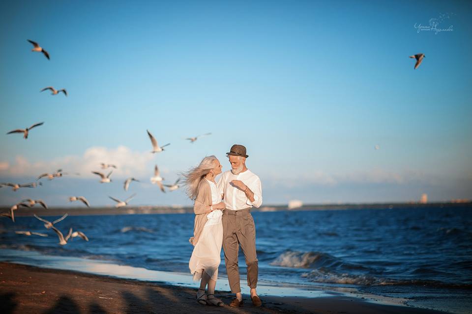 Фотография: Трогательная фотосессия пожилой пары от российского фотографа №8 - BigPicture.ru