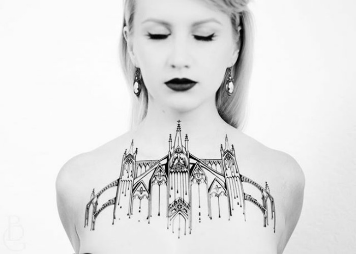 Фотография: Город над подошвой: восхитительные архитектурные татуировки №2 - BigPicture.ru