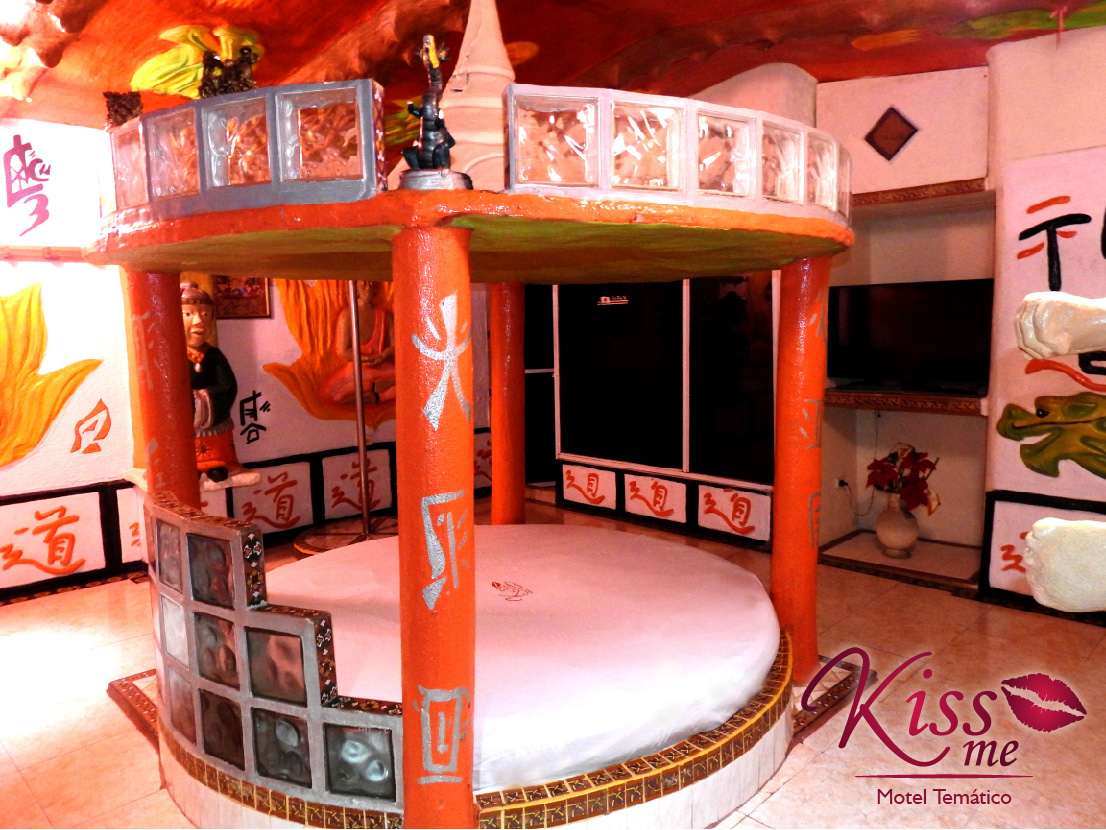 Фотография: Kiss Me: колумбийский мотель на час, где можно сыграть в любую ролевую игру №9 - BigPicture.ru
