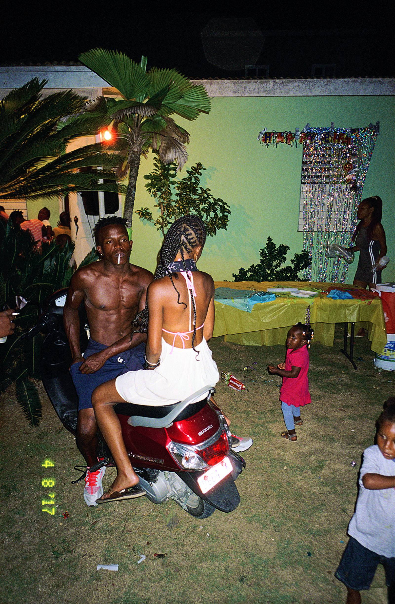 Фотография: Секс под регги: откровенная Ямайка в фотопроекте Ивара Уигана №11 - BigPicture.ru