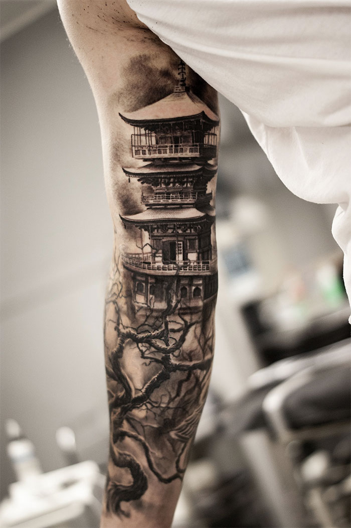 Фотография: Город над подошвой: восхитительные архитектурные татуировки №20 - BigPicture.ru