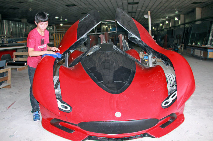 Фотография: Мечта своими руками: китаец самостоятельно создал суперкар №3 - BigPicture.ru