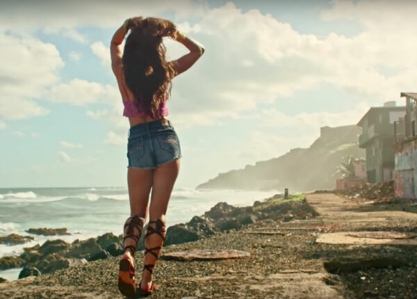 Латиноамериканский хит Despacito стал первым видео на YouTube, набравшим 5 миллиардов просмотров