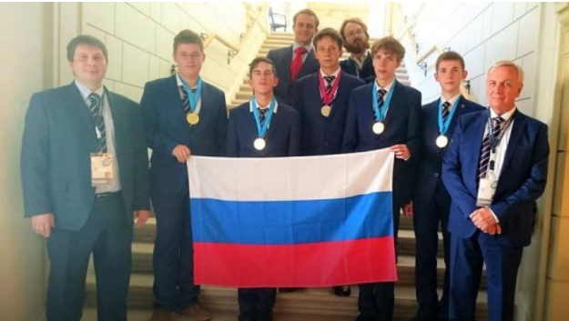 Фотография: Россия впервые выиграла 5 золотых медалей на Международной олимпиаде по физике №9 - BigPicture.ru