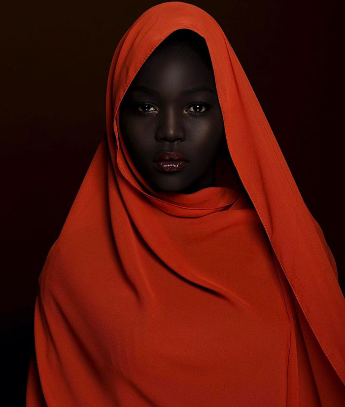 Фотография: Королева тьмы: темнокожая красотка модель Ньяким Гатвех №5 - BigPicture.ru