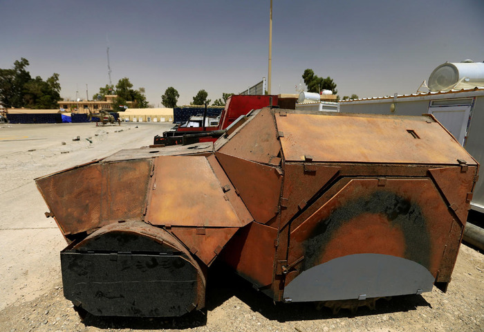 Фотография: Иракская полиция показала машины террористов Исламского государства №1 - BigPicture.ru