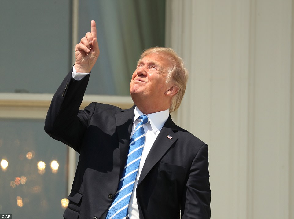 Фотография: Первое за 99 лет полное солнечное затмение — фотографии из США №13 - BigPicture.ru