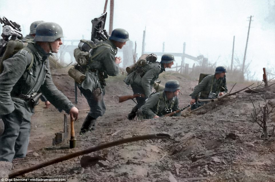 Фотография: Ожившие лица войны: фотографии битвы за Сталинград в цвете №2 - BigPicture.ru