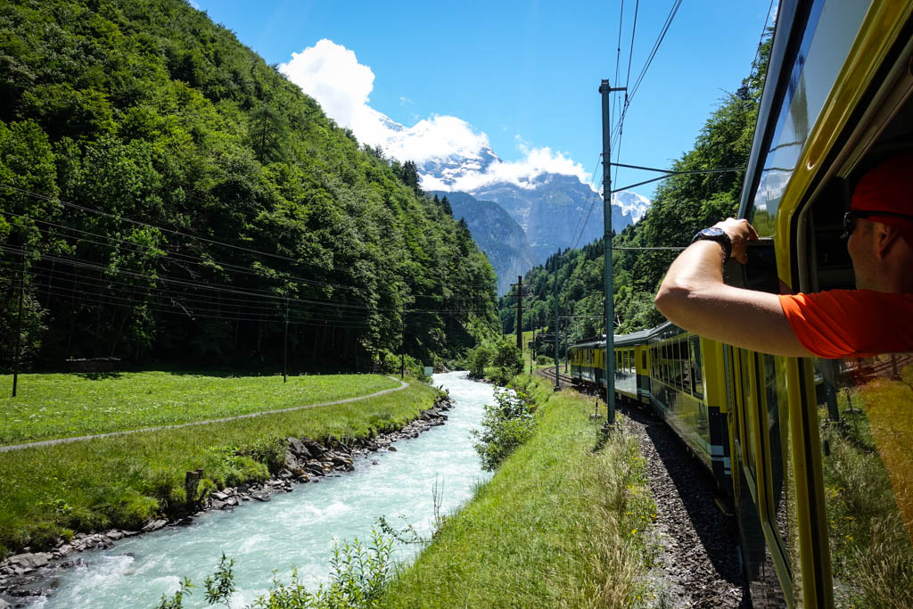 Фотография: Почему железная дорога в Швейцарии считается одной из лучших в Европе №38 - BigPicture.ru