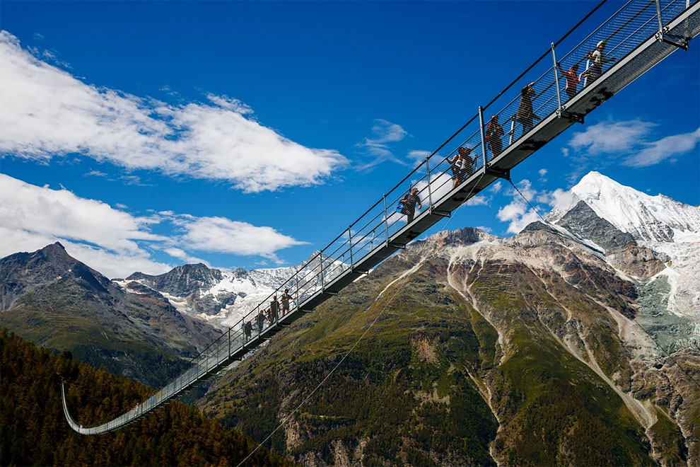 Фотография: Вниз лучше не смотреть: Europabruecke — самый длинный подвесной мост в мире №6 - BigPicture.ru