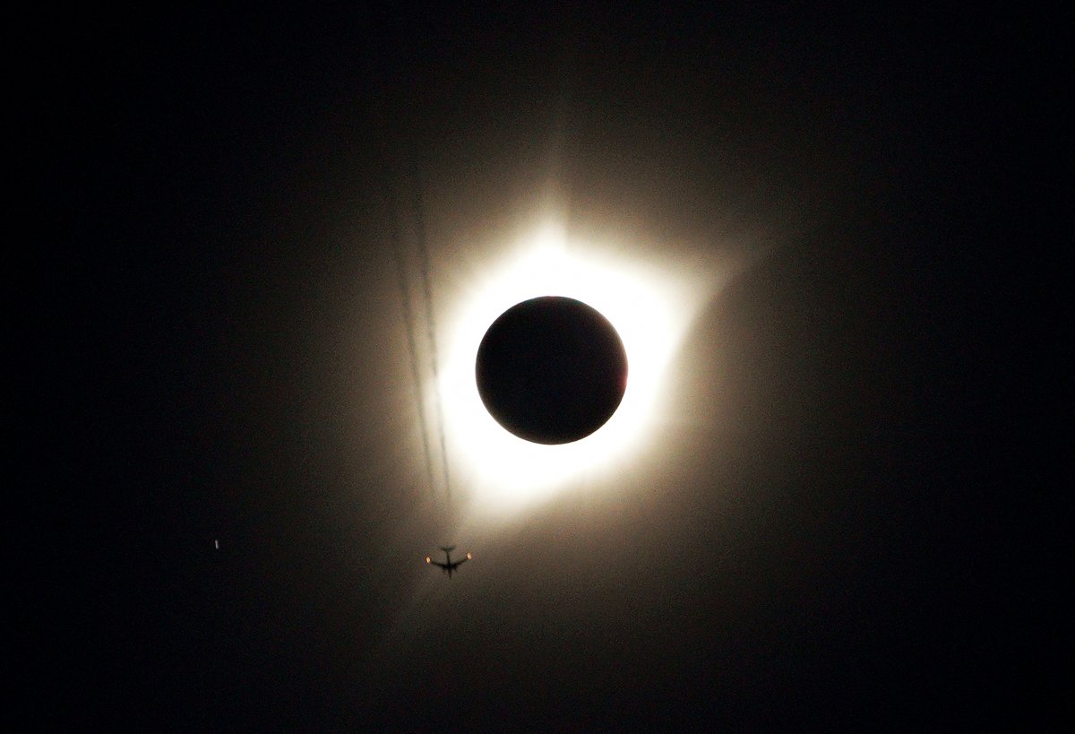 Фотография: Первое за 99 лет полное солнечное затмение — фотографии из США №10 - BigPicture.ru