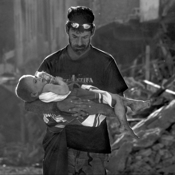 Фотография: Лица Мосула: взгляд фотографа на людей, пострадавших от борьбы армии Ирака против ИГИЛ №10 - BigPicture.ru