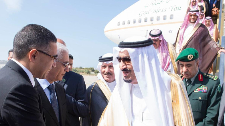 Фотография: Королевский отпуск: глава Саудитов потратил 100 млн долларов на отдых в Марокко №5 - BigPicture.ru