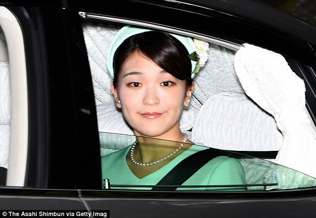 Фотография: Японская принцесса отказывается от королевского статуса, чтобы выйти замуж за простолюдина №2 - BigPicture.ru