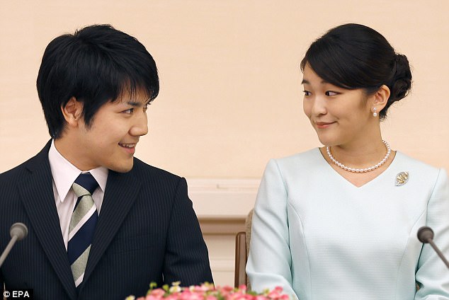 Фотография: Японская принцесса отказывается от королевского статуса, чтобы выйти замуж за простолюдина №3 - BigPicture.ru