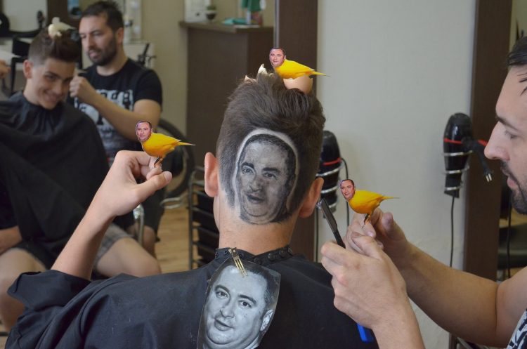 Фотография: Портрет вождя на затылке: сербский парикмахер прославился благодаря Ким Чен Ыну №4 - BigPicture.ru