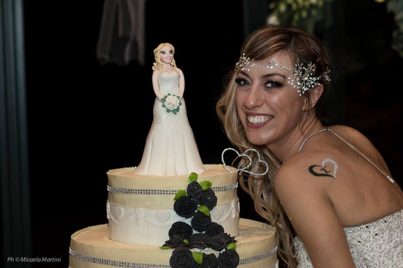 Фотография: Сказка без принца: итальянка вышла замуж сама за себя №9 - BigPicture.ru