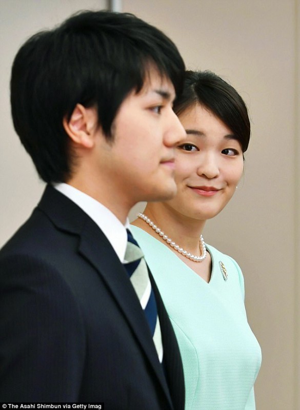 Фотография: Японская принцесса отказывается от королевского статуса, чтобы выйти замуж за простолюдина №9 - BigPicture.ru