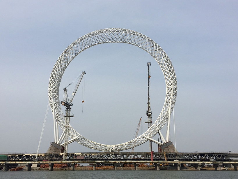 Фотография: В Китае построили инженерное чудо — футуристическое безосевое колесо обозрения №5 - BigPicture.ru