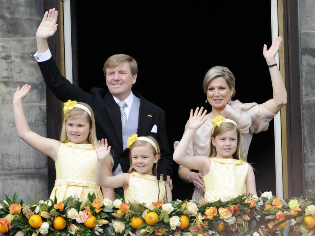 Фотография: Нужно больше королей! Сколько детей в монарших семьях было тогда и есть сейчас №9 - BigPicture.ru