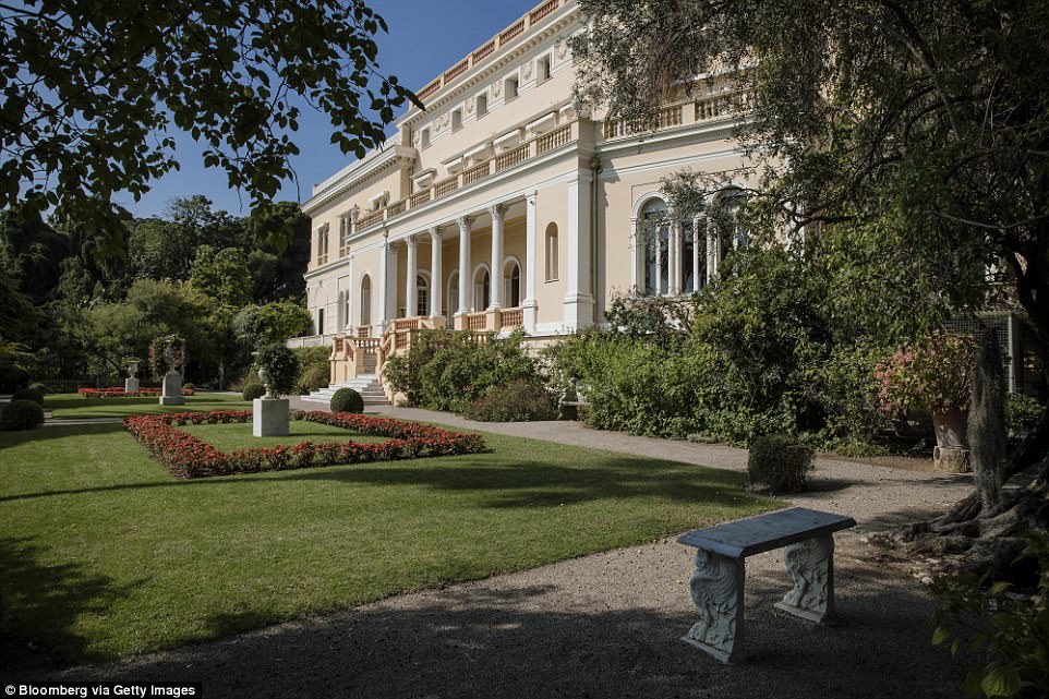 Фотография: Живут же люди: во Франции продается самый дорогой дом на земле №1 - BigPicture.ru