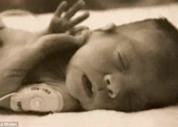 «Моей маме сделали аборт на 8-м месяце, но я выжила»: Мелисса Оден смогла простить и написала книгу
