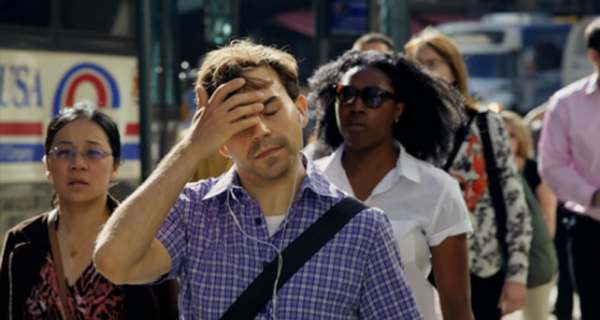 Датский фотограф доказал, что наша жизнь — день сурка