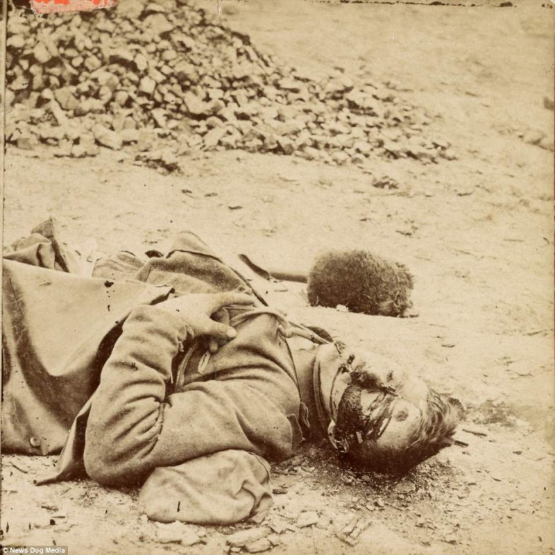 Фотография: Ужасающие фотографии жертв самой кровопролитной войны в истории США №24 - BigPicture.ru