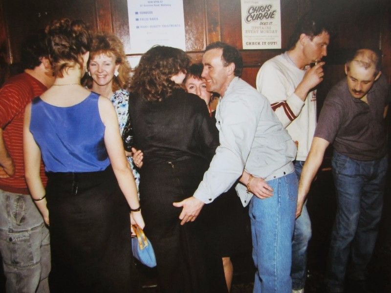 Фотография: Как ирландский фотограф искал любви в ночных клубах 1980-х №15 - BigPicture.ru