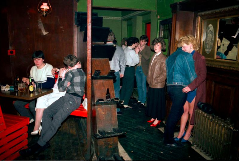 Фотография: Как ирландский фотограф искал любви в ночных клубах 1980-х №11 - BigPicture.ru