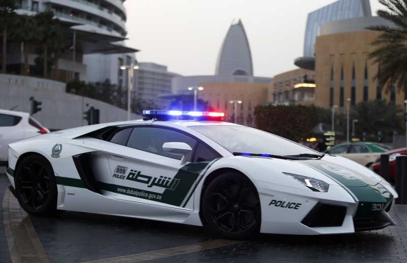 Фотография: Полиция Дубая оштрафовала водителя прямо в инстаграме №1 - BigPicture.ru