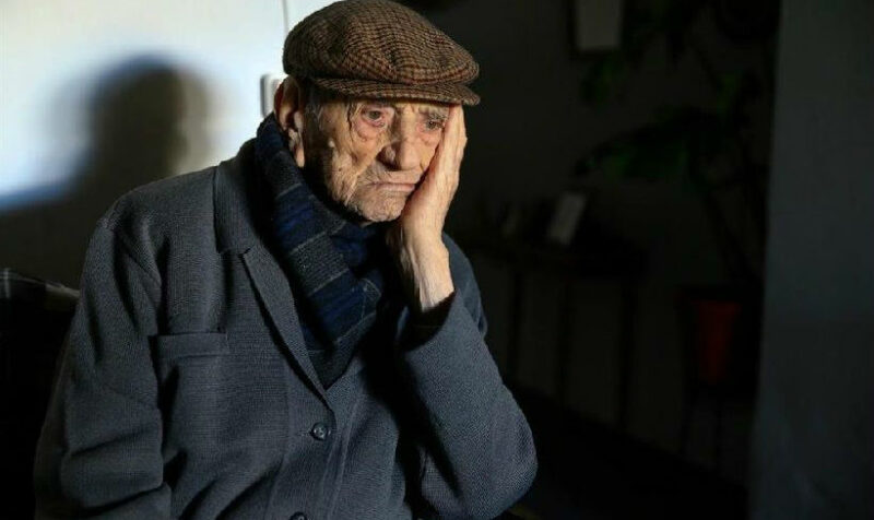 Фотография: Вино и работа: секреты долголетия самого старого мужчины в мире №1 - BigPicture.ru